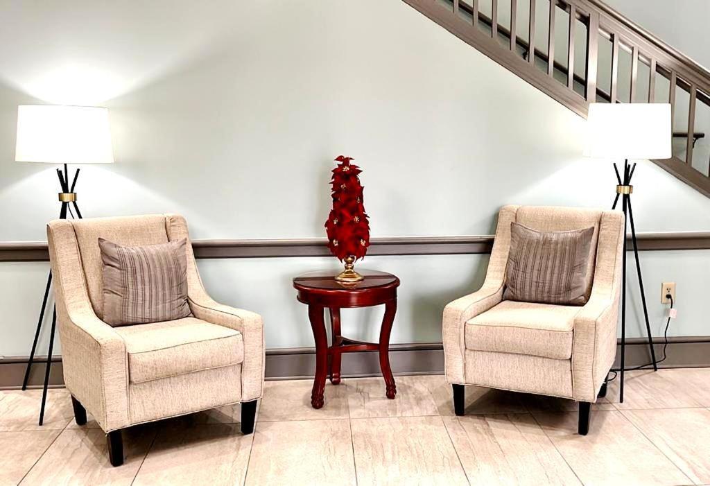 Clarion Inn & Suites Florence Zewnętrze zdjęcie