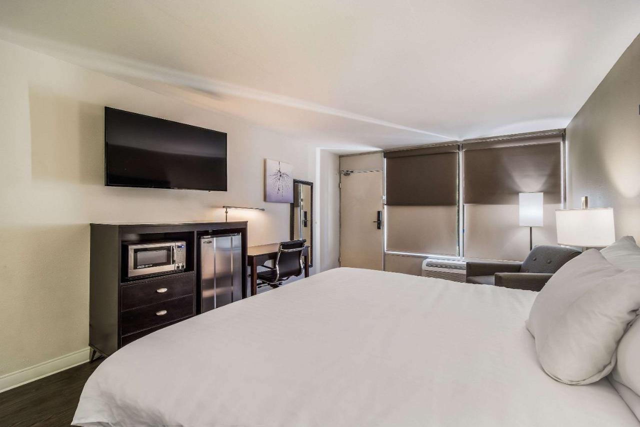 Clarion Inn & Suites Florence Zewnętrze zdjęcie